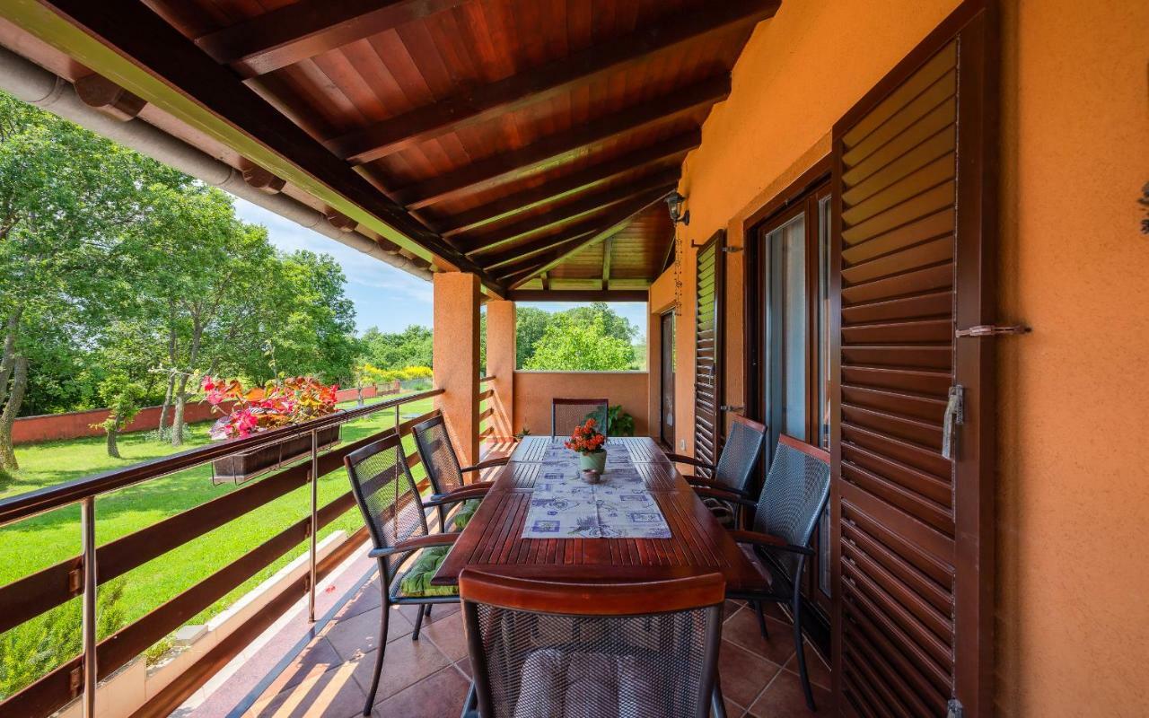 Hacienda Rosemary Villa Muntic Exterior photo