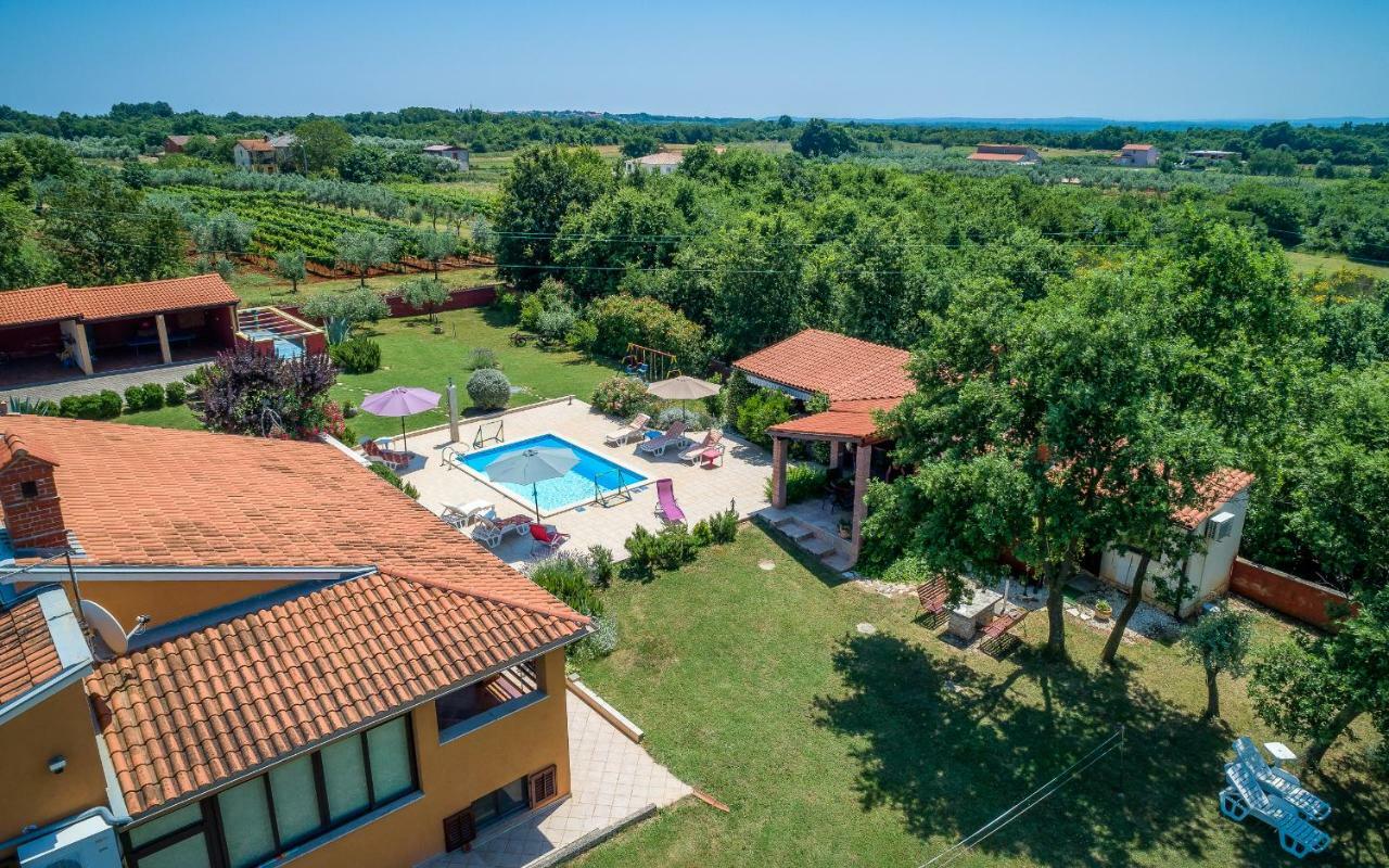 Hacienda Rosemary Villa Muntic Exterior photo