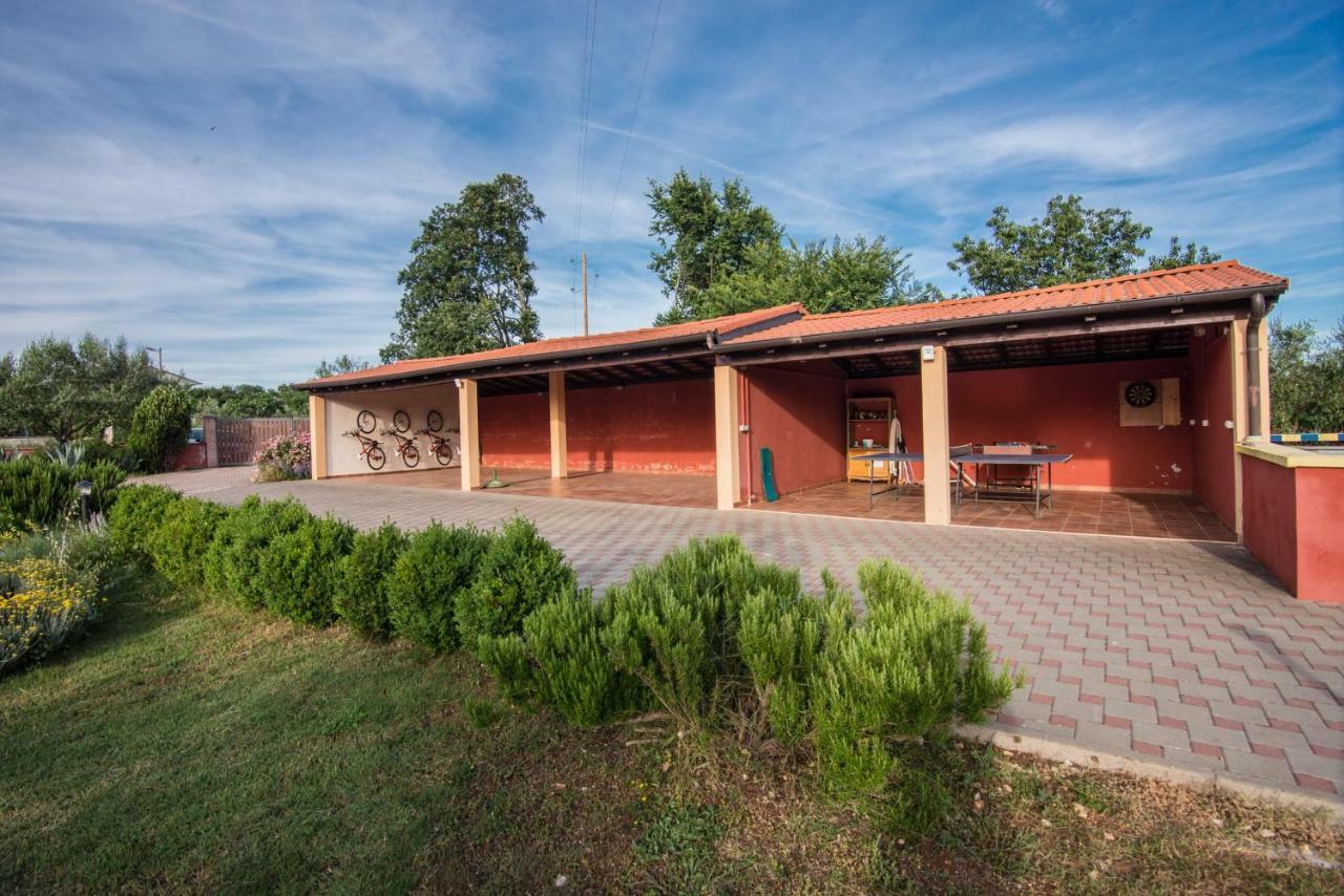 Hacienda Rosemary Villa Muntic Exterior photo